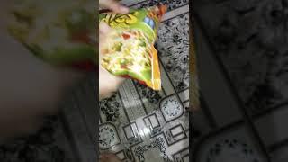 #asmr  #asmrh crunchy noodles eating