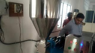 Mehandi cone filling machine