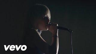 Tonight Alive - Listening