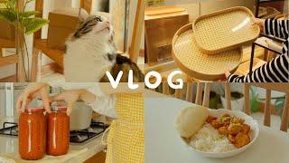 Vlog/ Canned Tomato Sauce, Cherry Chocolate Cake, Crispy Chicken, Bun Bread, Dowry Shopping