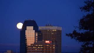 Super blue blood moon 2018 sets behind Springfield skyline