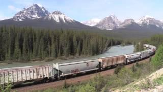 CP Rail unit grain train on Morants Curve, Alberta