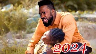 Abandoned Girl Every1 Rejected Saved By The Prince Who Later Married Her - New Nigerian Movies 2024