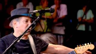 Paul Simon - Diamonds on the Soles of Her Shoes - Glastonbury 2011