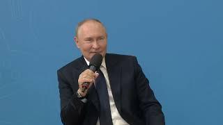 «Всегда есть к чему стремиться!»: Владимир Путин ответил на вопрос о своих предвыборных обещаниях