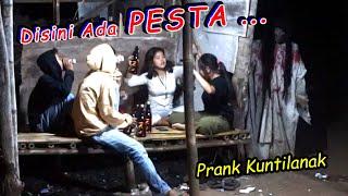 Prank Kuntilanak Ganggu Pasangan Lagi Pesta  #Video #prank #funny #viral #kuntilanak #horor #lucu