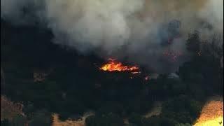 WATCH LIVE: 4-alarm fire in Oakland hills, evac orders in place