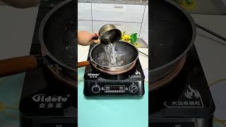 Part 3 The waterproof and electricity-proof concave induction cooker can stir-fry and boil water