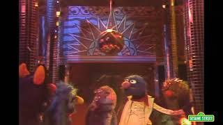 Sesame Street - Grover's ABC Disco