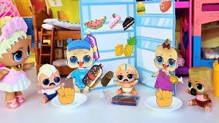 THE FOOD IS ONLY PAPER HUNGRY KIDS! LOL surprise dolls in kindergarten FUNNY CARTOONS Darinelka