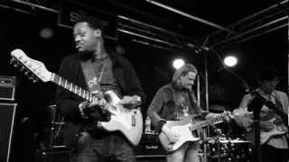 Little Wing - Eric Gales, Matt Schofield and Tomo Fujita at Slidebar