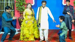 Vicky Kodu | Sheeza Butt | Amir Sohna | New Best Comedy | Punjabi Stage Drama Clip 2025