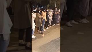 IRAN️Tehran walking in Valiasr Street /street music and dance Tehran night tourism tour #shorts #tv