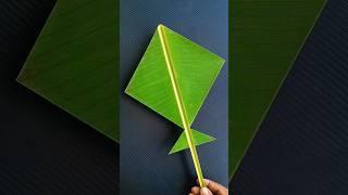  Banana Leaf Tiranga Kite  || Painting On Leaf #shorts #trending #youtubeshorts