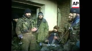 CHECHNYA: GROZNY: HEAVY FIGHTING CONTINUES (2)