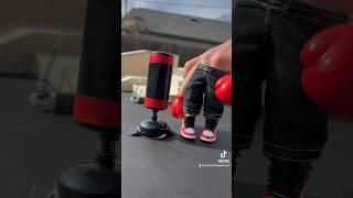 FINGER BOXING (Take Out Your Stress) #fingerboard #lcboards #fingerboarding #skate #boxing #scooter