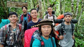 PENDAKIAN GUNUNG SEMINUNG 1881 MDPL VIA KOTA BATU 2019