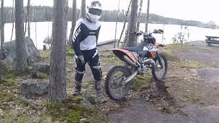 KTM SX 125 - WET!