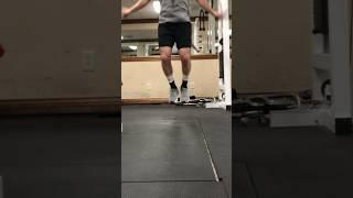 Double under under demonstration #proteinbars #doubleunders #fatlossjourney #workout #fitness