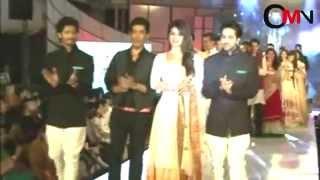 Priyanka Chopra Walks The Ramp For Manish Malhotra And Shaina NC