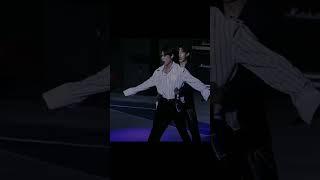 Heedo and Gunmin dance. EDIT.