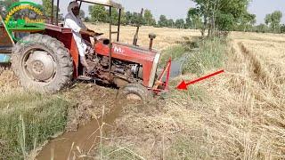 Old Model Massey Ferguson 240 Tractor Dangerous Water Channel crossing | Pakistani Tractors