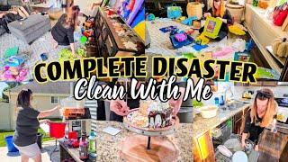 COMPLETE DISASTER CLEAN WITH ME 2021 / 2 DAY SPEED CLEANING MOTIVATION