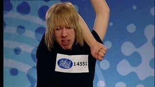 Idoljuryn blir mållös av Dragostea din tei (Mai ya hee)-audition i Idol 2006 - Idol Sverige (TV4)