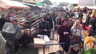 Tajikistan Khojand Food Market Central Asia. Xujand Panjshanbeh Baazaar 29-97 fps 16-9 Kambiz.mp4