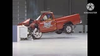 Crash Test 1998-2004 Nissan Frontier Frontal Offset IIHS