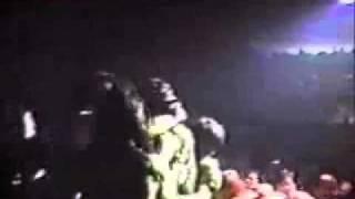 Kurt Cobain getting beat up on stage