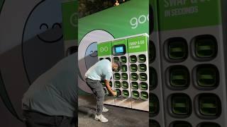 Gogoro Battery Swapping #pradeeponwheels #electricvehicle