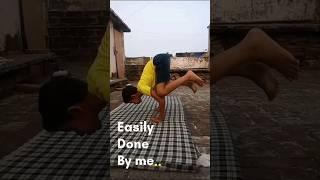 How to do Frog ||stand in 1 minute|| EASY frog stand || ozone fitness || #fitness #shorts #viral