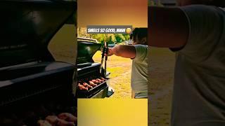 He knows what he's doing. #grill #flavour #subscribe #food #foodie #chicken #yummy #crispy #shorts