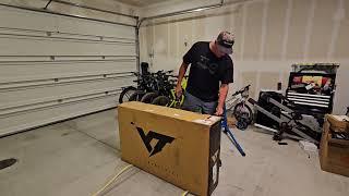 2024 YT Tues Core 1 **UNBOXING!!!** the "Freeride" Version! | YT Bikes