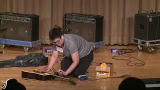 Taiwanese student plays harsh noise at singing contest