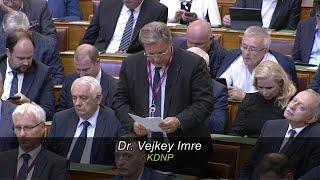 Vejkey Imre azonnali kérdése és Rétvári Bence válasza