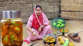 রোদে দেওয়ার ঝামেলা নেইগ্রাম্যপদ্ধতিতে খুব সহজ কাঁচা আমের টকঝাল আচার রেসিপি ||Mango Pickle Recipe