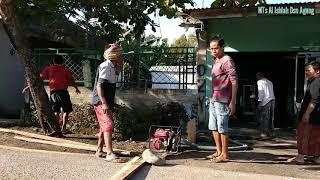 Gotong-royong MTs Al Ishlah Dsn Agung