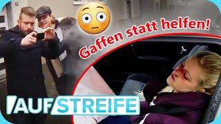 Nur am Gaffen ​: NIEMAND hilft der verunfallten Frau - Beamten fassungslos | Auf Streife | SAT.1