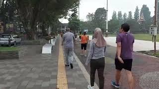 Suasana Pagi Di Lapangan Pancasila Salatiga - Musik Cengkir Wungu