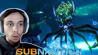 Man terrified of oceans plays Subnautica for the first time