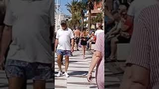 A BIG SURPRISE FROM THAT LADY!!! Benidorm Walking #benidorm