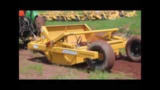 Ashland 25S Scraper with 40 HP John Deere Compact Tractor