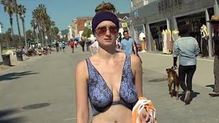 Naked woman walks down Venice Beach in nothing but body paint