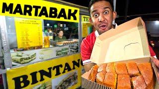 Trying Martabak for the First Time  Terang Bulan is AMAZING!