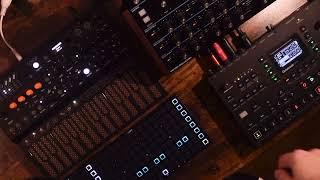 Oxi One | Octatrack MK II | Novation Peak | MicroFreak |