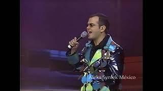 Aleks Syntek en concierto 89=99