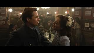 Allied (2016): Marianne goes into labor during an air raid