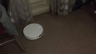 Как убирает Робот-пылесос Xiaomi Mi Robot Vacuum-Mop Essential SKV4136GL